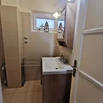 Kovacs Apartmanhaz *