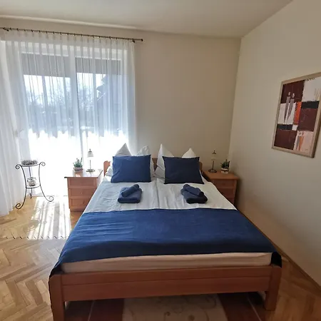 Daire Kovacs Apartmanhaz