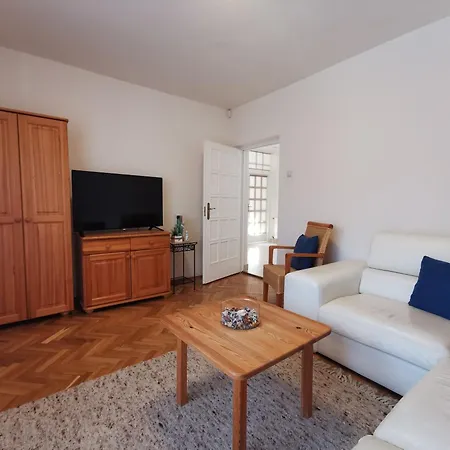 公寓 Kovacs Apartmanhaz *