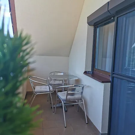 Appartement Kovacs Apartmanhaz *