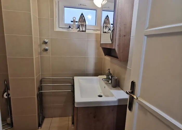 Kovacs Apartmanhaz *