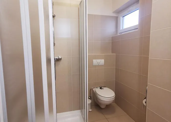 公寓 Kovacs Apartmanhaz 巴拉顿菲赖德