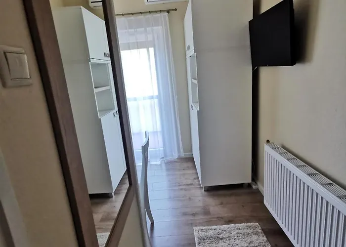 Kovacs Apartmanhaz 巴拉顿菲赖德